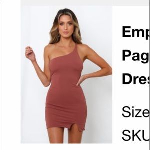 empty pages HELLO MOLLY dress